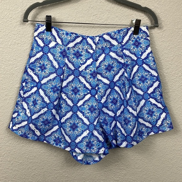 NWT Blue Rain Francescas Ava Kaleidoscope Print Trouser Shorts Blue Vacation M - Picture 4 of 15